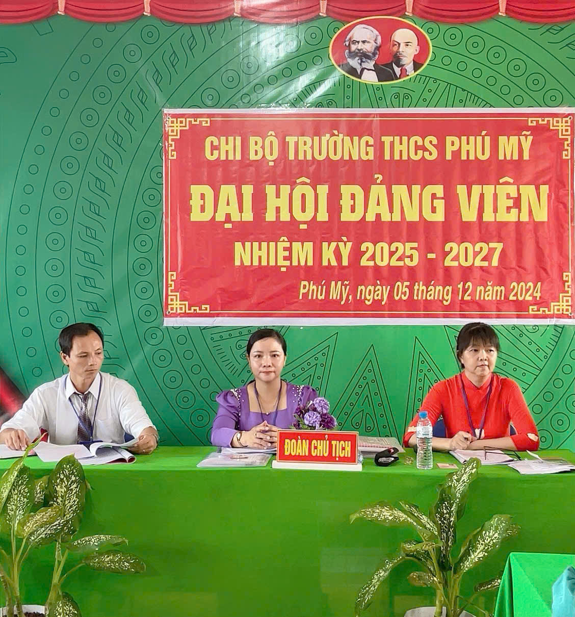 Đại hội Đảng viên - Chi bộ THCS Phú Mỹ